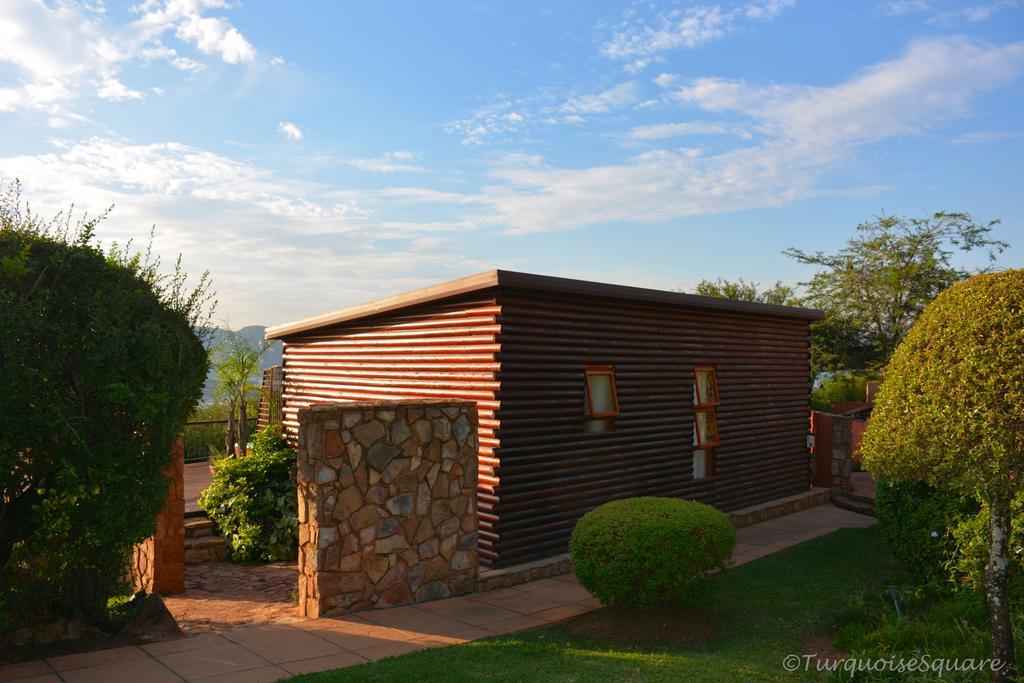 La Montagne Guest Lodge Хартбиспурт Экстерьер фото